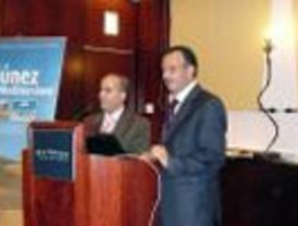 Merkel declara día de luto nacional tras la matanza de estudiantes