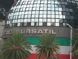 Simancas pide el voto porque con PP la sanidad pública 'está en peligro' y la educación 'se usa para discriminar'