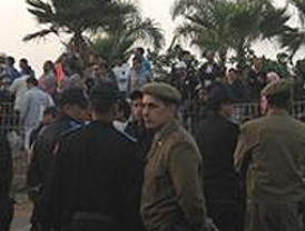 Marruecos impide a un grupo de activistas desembarcar en el Aaiún