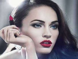 Megan Fox luce su belleza en anuncio para Armani