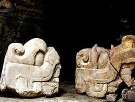 Descubren juego de pelota prehispánico debajo de Palacio Nacional