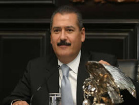 Apple abre su gran tienda en China