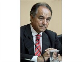 BANEGAS: EL CANDIDATO A LA CEOE QUE NO CREE EN EL EMPLEO FIJO