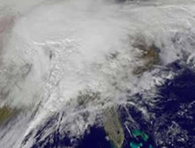 Cancelan 10,000 vuelos en Estados Unidos por la ya llamada “Supertormenta”