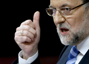 Reforma Fiscal: para Rajoy es "magnífica", para Rubalcaba "sólo traerá más recortes"