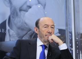 Rubalcaba también es 'ambiguo': no confirma si liderará la oposición si pierde el 20-N