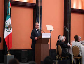 Garantías en materia de seguridad da presidente FCH a inversionistas