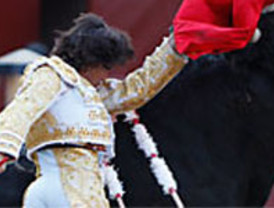 Sólo tres votos en contra del Estatuto de Castilla-La Mancha