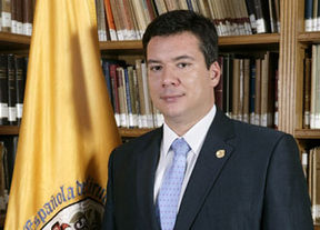 El doctor Andrés Barriga, secretario general de los cirujanos ortopédicos españoles