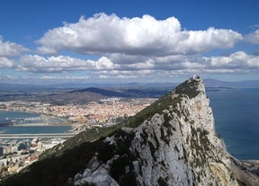España protesta ante Reino Unido por el proyecto expansivo de Gibraltar que pretende conquistar el mar a base de 'ladrillazo'
