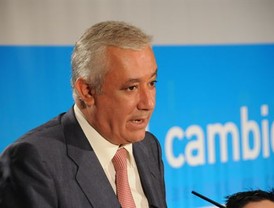 IESS expone su servicios en feria intinerante