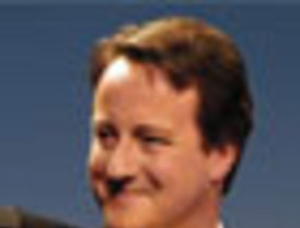 El Gobierno aprobará este viernes sus medidas 'anticrisis' con la única oposición de IU