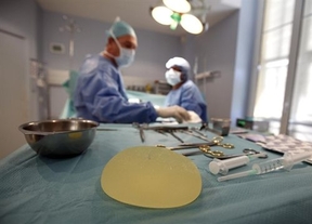 Francia recomienda que se retiren las prótesis mamarias PIP