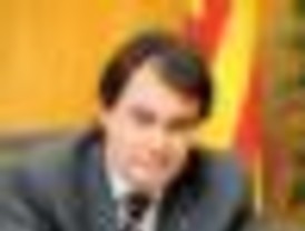 Mas, el único que no ha pasado por el Congreso