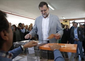 Rajoy pide a los españoles que acudan a votar