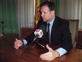 Marcelino Iglesias asegura que 'Griñán se va a ir asentando'