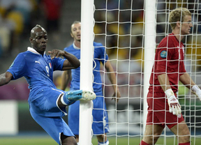 Eurocopa. Los penaltis hacen justicia y meten en semifinales a una Italia mejor que Inglaterra (0-0)