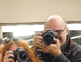 Comienza el show en Malasia: Hamilton lidera los libres y Alonso es 7º