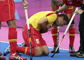 Se confirma lo peor para La Roja de hockey: Santi Freixa, con fractura del brazo izquierdo deja los Juegos