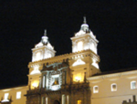 Hillary llegó a Afganistán y Pakistán