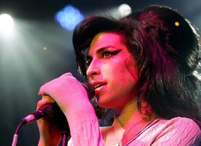 Camdem no olvida a Amy Winehouse un año después de su muerte