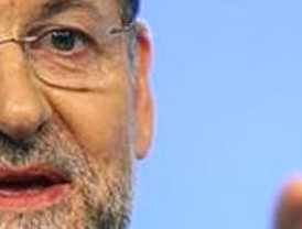 Rajoy se ve como González y Aznar: 'Ganaron a la tercera y no fueron los peores presidentes'