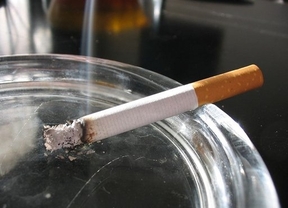 Más subidas en el tabaco: las cajetillas de 'Marlboro', 'Chesterfield' y 'L&M' costarán 25 céntimos más desde este jueves