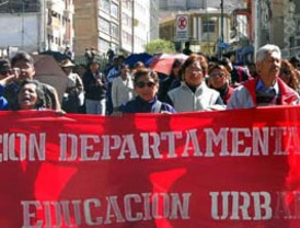 Oficialismo convoca a marcha revolucionaria