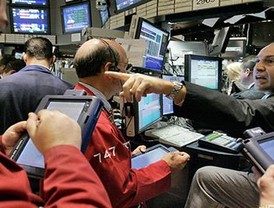 Contrataba inmigrantes con tarjetas identificativas falsas