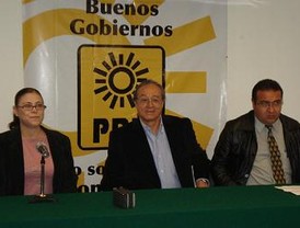 Los ciudadanos valoran y conocen más a Barreda que a Cospedal