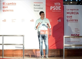 Pedro Sánchez tras el lapsus del presidente con el IVA: "Cuerpo a tierra que viene Rajoy hablando de impuestos"