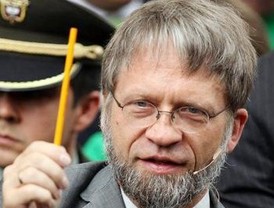 Tomás Gómez, en la cuerda floja por un 'pacto encubierto' con Esperanza Aguirre