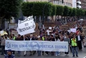 El Gobierno de Rajoy le declara la guerra a los Ingenieros Técnicos en Informática