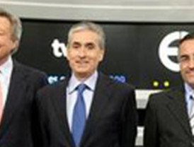 El Gobierno argentino anunciará incentivos fiscales a las petroleras para aumentar su producción