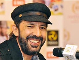 Yoko Ono por fin contará su versión del fin de los Beatles