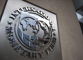 El FMI 'sonríe' con la reforma laboral de Rajoy y asegura que va por buen camino