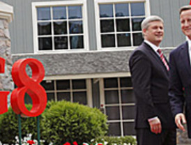 La vida sigue igual: el Madrid aburre pero gana al Racing gracias a Higuaín (1-0) y se pone líder