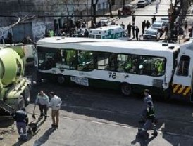 Aguilar 'comprometida' a dejar el Cabo de Gata 'libre de Algarrobico'