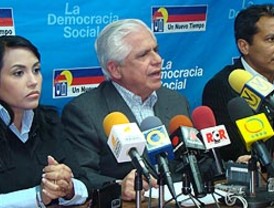 Sanofi-Aventis negocia la compra del fabricante líder de genéricos en Brasil