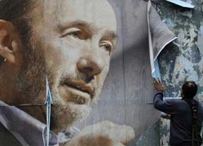 Rubalcaba 'se apunta' al 'Manifiesto de los cien'