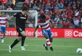 Unos 'leones de San Mamés' con hambre quieren cenarse este lunes a un flojo Granada