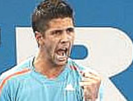 Laporta se salva por los pelos de la moción de censura