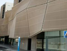 PSOE exige la comparecencia de Palacios en la Asamblea para que explique el calendario del hospital de Santa Lucía