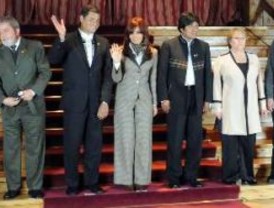 Banco Central de Ecuador prevé un crecimiento del 3,82%