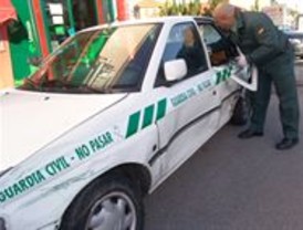 Tres detenidos por atracar una gasolinera con armas blancas en Huévar