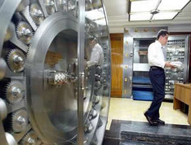 Almunia: 'Algunas cajas podrían tener dificultades'