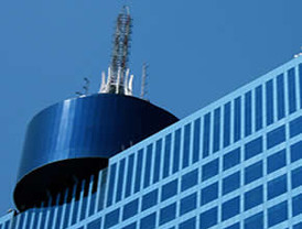 El Madrid confía en sus hazañas históricas para remontar al Liverpool