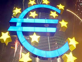 Nuevo récord del oro: roza los 1.800 dólares