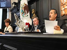 Zapatero dice que ETA que debe abandonar armas para siempre