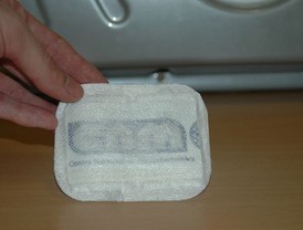 Una tirita electrónica mide temperatura corporal y ritmo cardiaco sin necesitar baterías